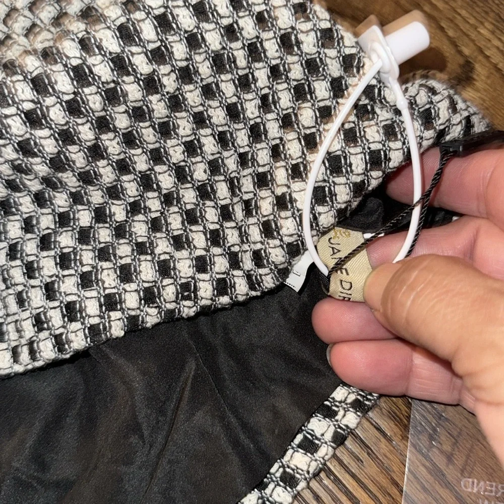 Jane Diffuse Maiiol Houndstooth Tweed Crop Jacket - Picture 6 of 6